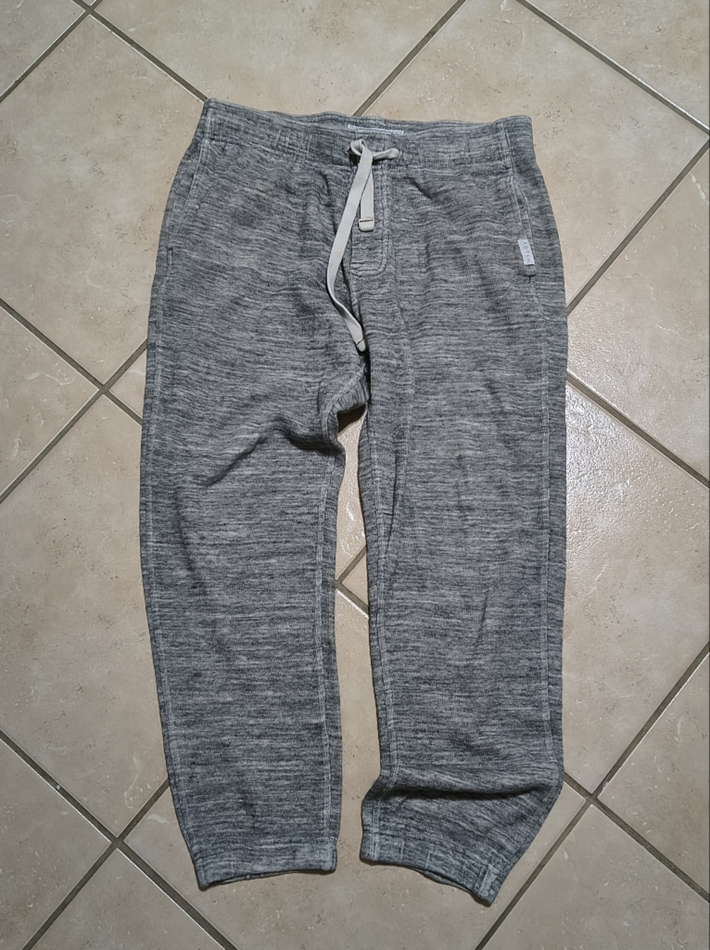 Abercrombie & Fitch Gray Heather Men's Jogger Pants